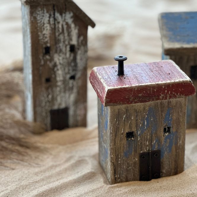 Hovedbilde Dekorhus - strandhus hvitt